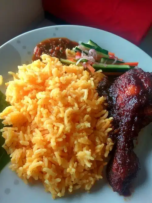 Resepi Nasi Kuning dengan Ayam Masak Bali