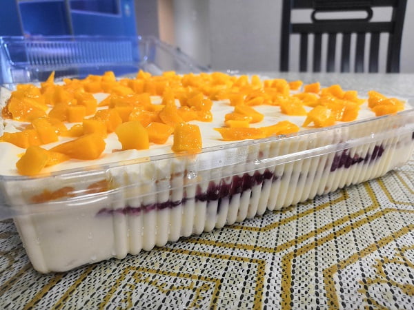 resepi-mango-float-with-a-twist-of-blackberry-taste