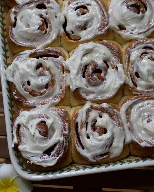 Homemade Cinnamon Rolls Cream Cheese Icing
