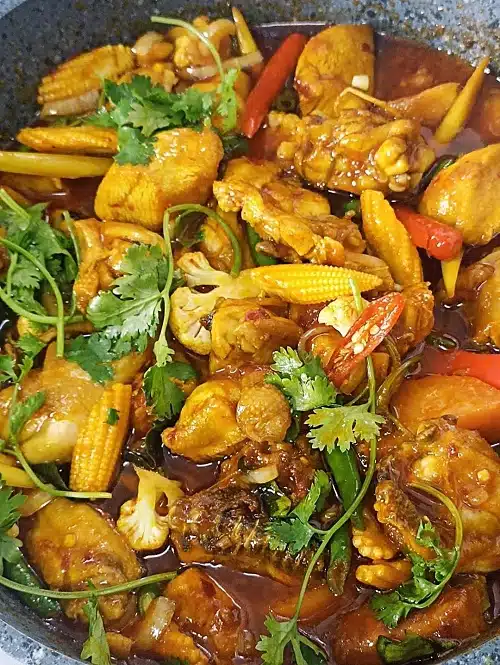 Resepi Ayam Tumis Tomyam Tak Berkuah Tapi Sedap