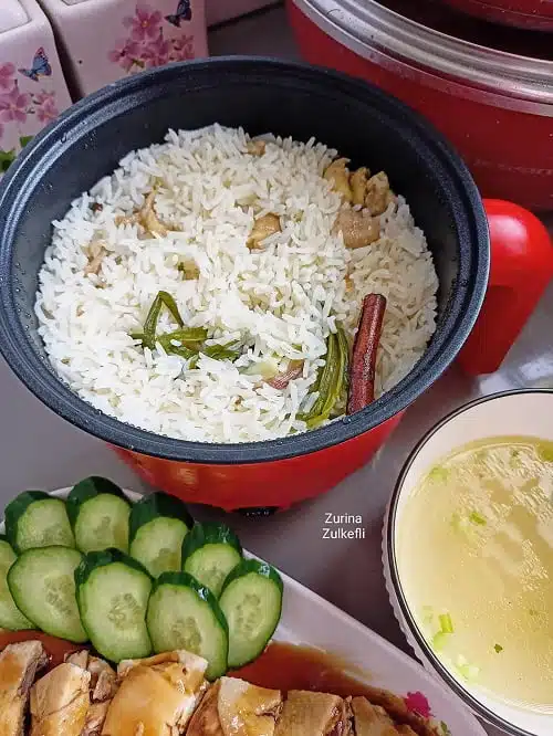 Set Hidangan Lengkap Nasi Ayam Hainan Paling Mudah